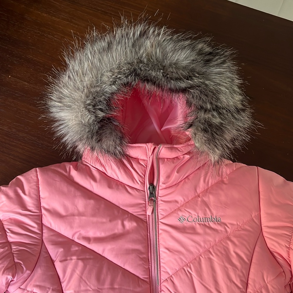 Baby Pink Snow Jacket - Girls size 10/12 ( Medium) with fur trim